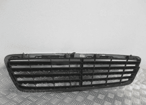 Grill gril atrapa mercedes c-klasa W203 2000-2004 14