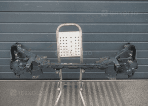 Pas przedni przód wzmocnienie czołowe volvo V40 ii 31385913AA 2012 3