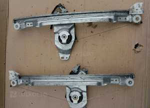 Citroen C4 Picasso I podnosnik szyby tyl lewy prawy 3