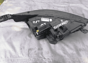 Lampa lewa reflektor Opel Grandland X YP00016180 5