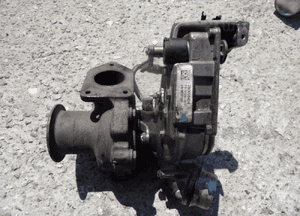 Bmw 2.0 d turbosprężarka 7800594 2