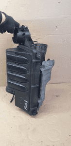 Obudowa filtra powietrza Mercedes W169 A180 CDI A6400900701 A6400940204 6