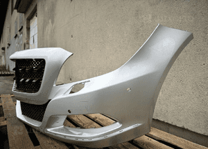 Zderzak przód przedni mercedes cls ii W218 A2188850025  kratka grill 2