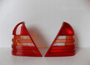 Mercedes C-Klasa W202 Lampy Tylne R/L - 11868 1