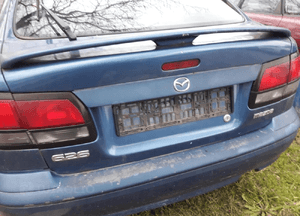 Mazda 626 GF 97-02 HB Klapa tylna tył z szyba drzwi lampa zderzak 3