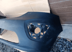 Zderzak przód przedni Renault Trafic III Vivaro B 620228716R 93868852 8
