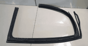 Seat leon ii uszczelka szyby drzwi lewy tył 1