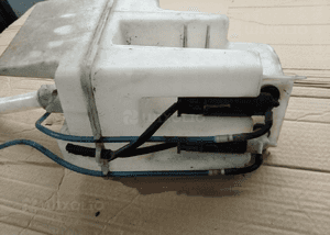 Toyota Corolla Verso zbiorniczek spryskiwaczy 2