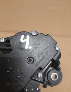 SILNICZEK WYCIERACZKI TYŁ RENAULT nr 0390201856 2