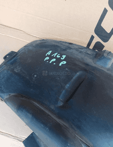 Nadkole prawy przód przednie prawe Mercedes W169 1696903430 2
