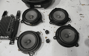 GŁOŚNIKI WZMACNIACZ BOSE 28060EY10A NISSAN QASHQAI I J10 2 2