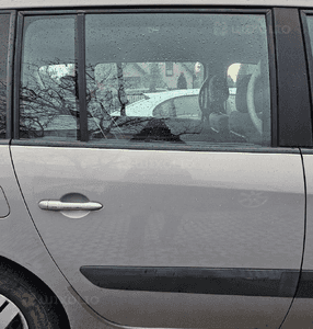 Renault Espace IV 4  drzwi tył tylne  lewe   TEA19 2