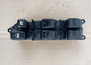 Toyota Avensis Verso panel sterowania szyb 1
