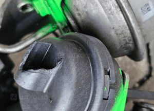 BMW X5 F15 X6 F16 M50D  3.0 D turbosprężarka 11658506381 53039700365 9