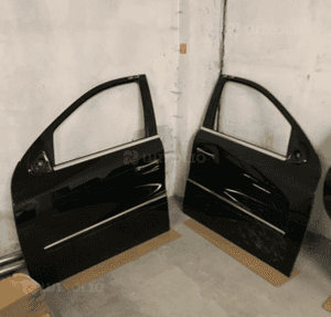 MERCEDES  ml gl 164 drzwi przednie c 197 prawe   lewe listwa 6