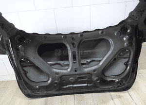 TESLA MODEL Y KLAPA PORYWA BAGAŻNIKA dual motor 12