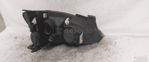 Przod przednia lampa lewa opel corsa c 4