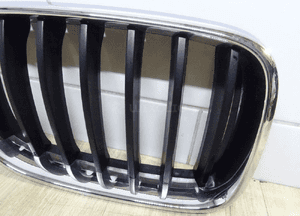 Bmw X3 F25 grill atrapa nerka prawa 7210726 3