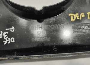 Ramka osłona maskownica lampy prawa land rover defender DHH100780 1999-2014 4