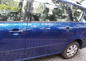 Toyota Avensis Verso 8M6 drzwi tyl  lewe 2