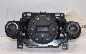 Panel klimatyzacji nawiewu C1BT18C612AC FORD FIESTA MK7 2008-2017 1