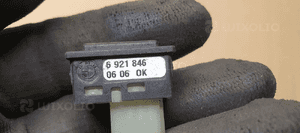 Przełącznik otwierania klapy bagażnika BMW 5 E61 6921846 4