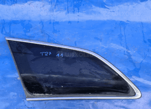 Toyota AVENSIS T27 szyba lewa karoseryjna 1