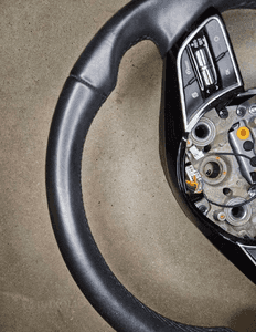 KIA XCEED lift 22R KIEROWNICA SKÓRZANA 3