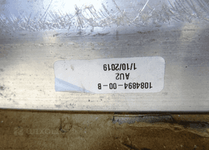 Tesla 3 dolna belka zderzaka 1084894-00-B 8