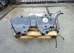 BMW F01 F02 ZBIORNIK PALIWA N63 BENZYNA 1