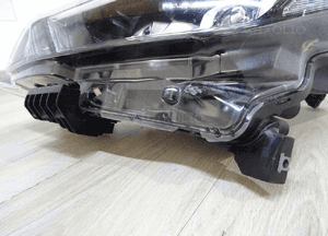 Lampa przód lewa nissan leaf ii full 26060-5SH5A 4
