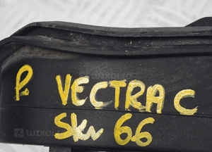 Spryskiwacz  lewy / prawy lampy przedniej opel vectra c saab 520360298 / 520360298 10