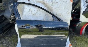 Drzwi przednie prawe jaguar xe X760 1