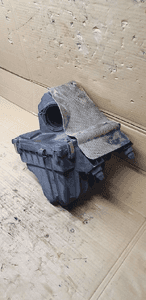Obudowa filtra powietrza VW Passat B5 3B0129607N 2