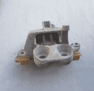 OPEL ASTRA K 5 1.0 turbo ŁAPA PODUSZKA SKRZYNI 2