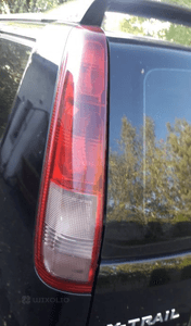 Nissan X-Trail T30 04-06 lampa tyl tylna lewa 3