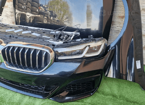 Maska lampy pas błotnik zderzak bmw 5 G30 lci 475 6