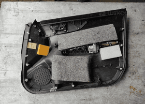 Subaru Impreza WRX 2011-2014 BOCZEK TAPICERKA DRZWI LEWY PRZÓD 94218FG010 2