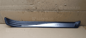 Nakładka listwa progu prawy przód BMW 5 E60 7034304 7074510 4