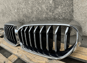 Grill atrapa zderzaka bmw 5 G30 G31 lift fl lci 2