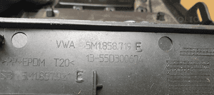 Osłona deski konsoli schowek półka VW Golf V Plus 5M1858210A 8