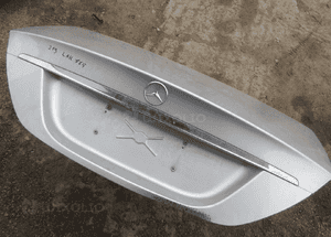 MERCEDES CLS 219 klapa tylna srebrna 775 szara 728 czarna 197 designo 030 1