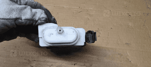 Zamek drzwi prawy przód przedni prawy Audi A3 8L 8L1837016C 2