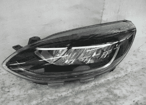 Ford fiesta MK8 lift full led cała lampa przód lewa przednia 1