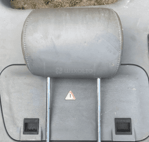 MERCEDES ml 163 LIFT  tapicerka boczek drzwi lampka sufitowa ZAGŁÓWEK 3