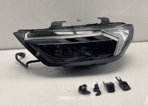 Lampa lewy przód przednia full led audi A1 ii 82A 17