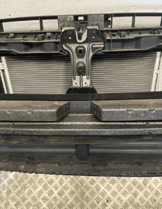 Pas przedni chlodnice kpl vw golf vii lift 1.5TSI 3
