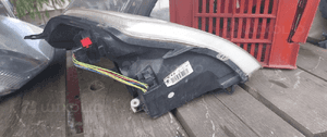 Przod przednia lampa lewa citroen C2 3