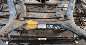 BELKA SANKI ZAWIESZENIE TYŁ TYLNE AUDI Q7 4L VW TOUAREG I 1 7L0500041 4