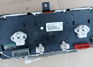 licznik laguna 2 2.2 dci 8200263357 2